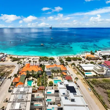 Catalina Residence Apt 3 - L.G. Smith Boulevard 546-J-2